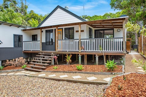 11 Naiad Court Rainbow Shores House in Rainbow Beach