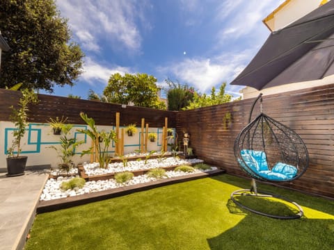 Patio, Garden, Garden view