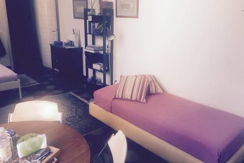 Cozy apartment in Palazzo Malaspina Condo in Piacenza