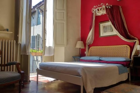 Cozy apartment in Palazzo Malaspina Apartment in Piacenza
