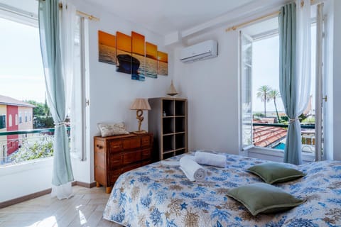 New Fishermans House Seaside, Air conditioning & WI-FI House in Bordighera