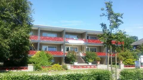 Familien- und Aparthotel Strandhof Hotel in Butjadingen