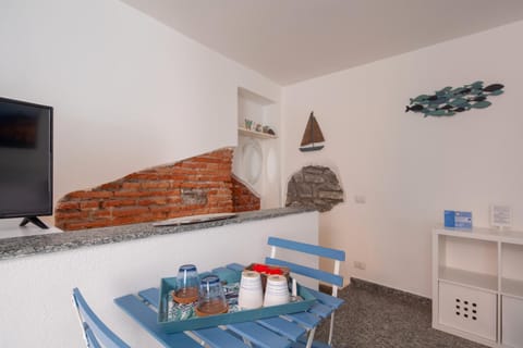 TV and multimedia, View (from property/room), Seating area