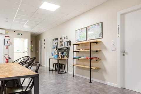 Communal lounge/ TV room, Children play ground, Seating area