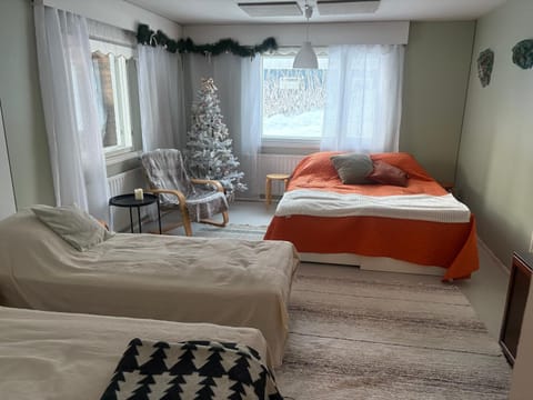 Photo of the whole room, Seating area, Bedroom