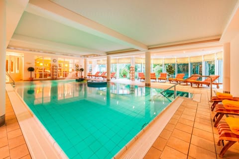 Spa and wellness centre/facilities, Swimming pool