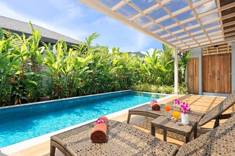 Patio, Day, Garden, Balcony/Terrace, Garden view, Swimming pool, Swimming pool, sunbed