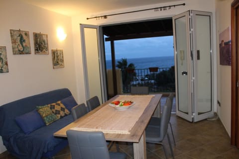 Dining area, Sea view