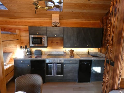 Abergwynant Farm Glamping & Apartments Apartment in Wales