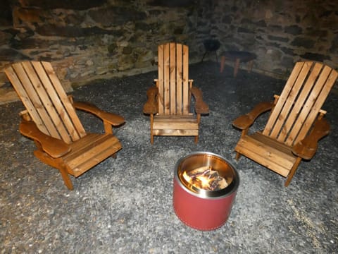 Abergwynant Farm Glamping & Apartments Apartment in Wales