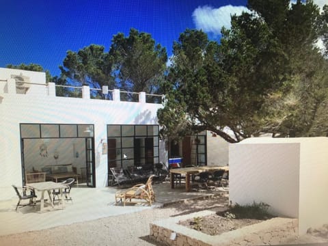 Feliz Lagartija Villa in Formentera