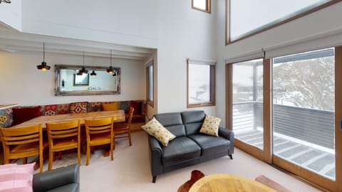 Family Chalet 35 - The Stables Perisher Condo in Perisher Valley