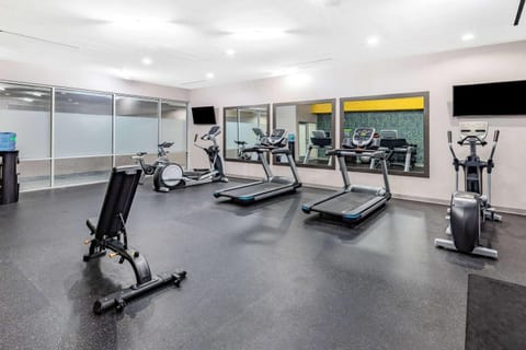 TV and multimedia, Fitness centre/facilities, On site
