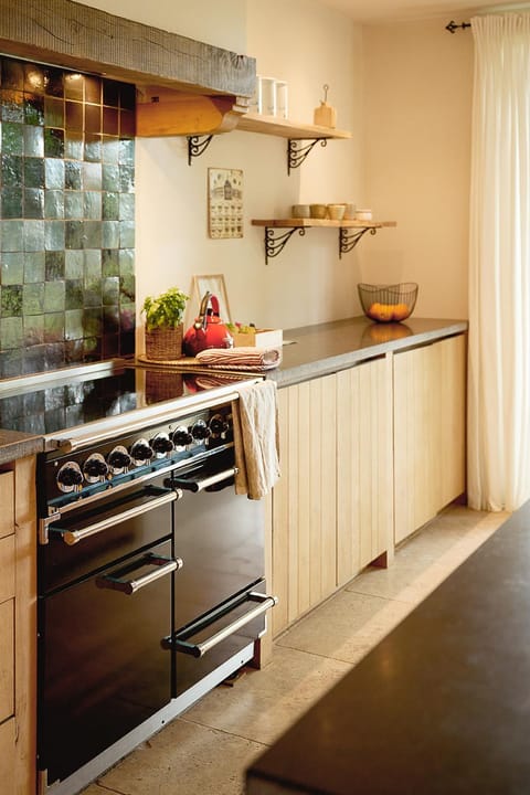 Muntershof House in Zottegem