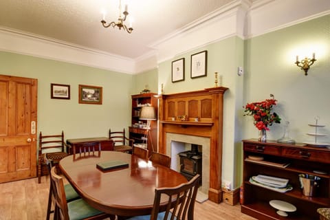 Dining area, Dinner