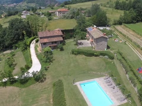 Bird's eye view, Pool view