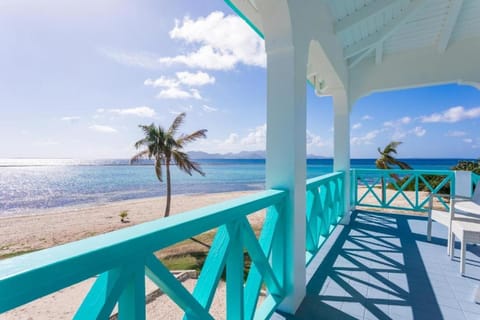 Coralito Bay Suites & Villas Condominio in Anguilla