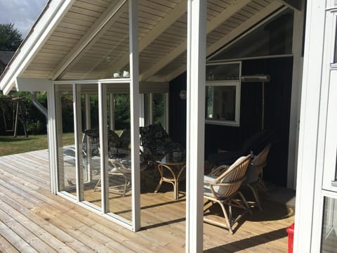 Two-Bedroom Holiday Home for 6 in Vemmingbund House in Sønderborg