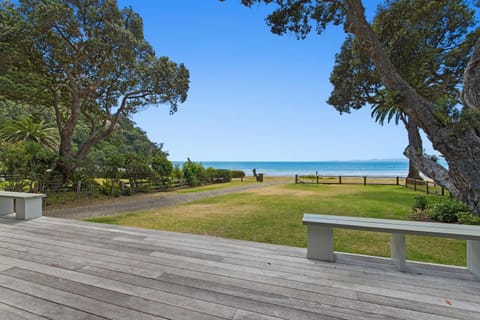 Kohi Point - Ohope Beachfront Holiday Home house in Bay Of Plenty