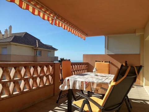 Bonito y tranquilo apartamento , cerca del mar. Apartamento in Río de Torrox