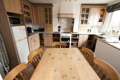 Dining area, Communal kitchen, dishwasher, minibar, pet friendly, toaster, kitchen