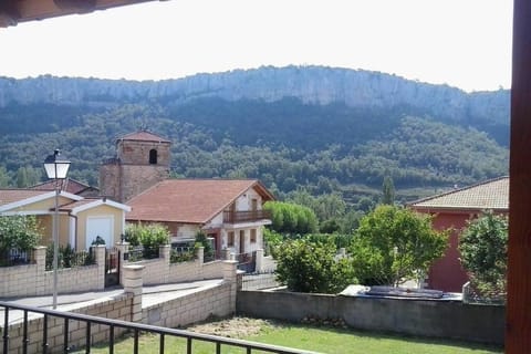 Casa Rural Izarrak House in Cantabria