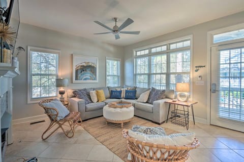 Coastal Hilton Head Beach Retreat with Pool Access! House in Hilton Head Island