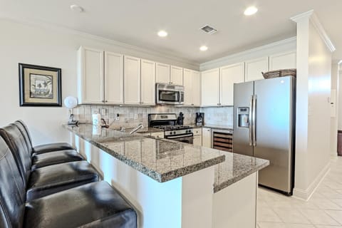 The Wharf 912 Apartment in Orange Beach