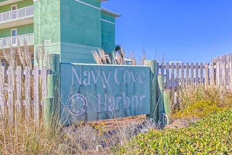 Navy Cove Harbor Apartment in Gulf Shores