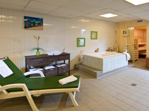 Sauna, Spa and wellness centre/facilities