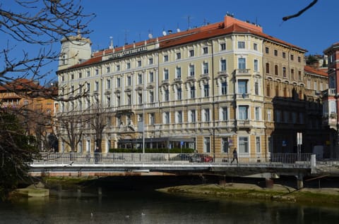 Property building, Nearby landmark