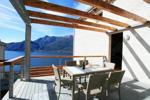 Spectacular views and modern living on Lake Como House in Bellano