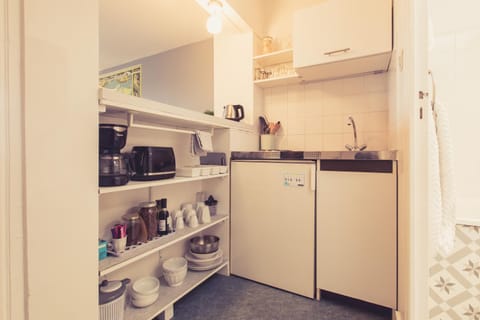 Coffee/tea facilities, Kitchen or kitchenette