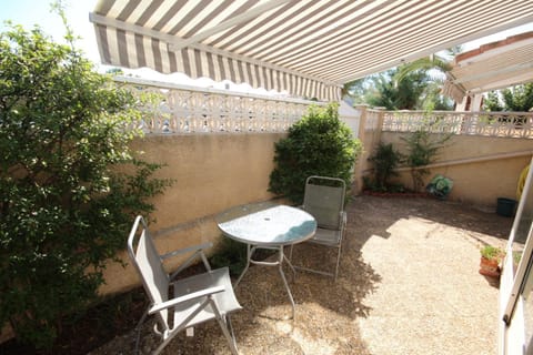 Patio, Garden view