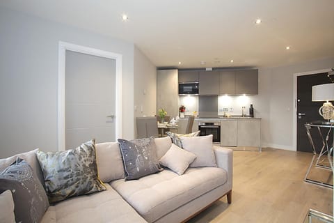 Foundry luxury new one bedroom apartments close to town center Apartamento in Luton