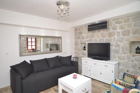 Apartments Risan Condo in Kotor Municipality