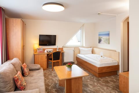 Living room, Photo of the whole room