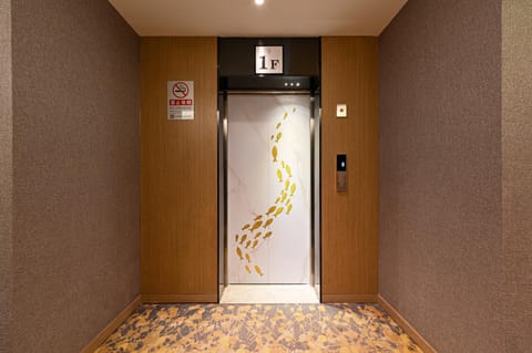 elevator