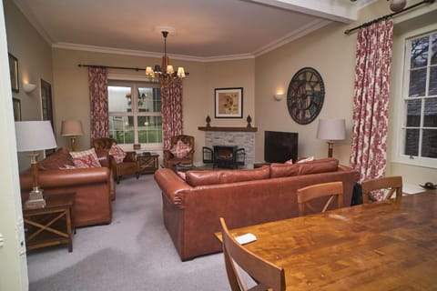 Bakers Rest ideal for 2 families centrally located in Grasmere with walks from the door Casa in Grasmere
