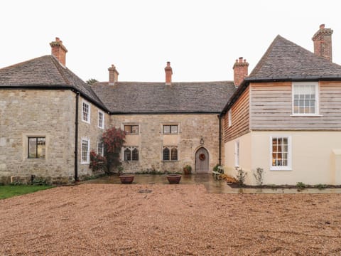 Battel Hall House in Borough of Swale