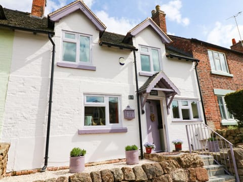 Lavender Cottage House in Amber Valley