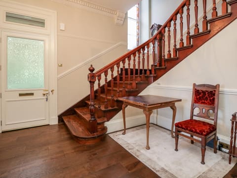 East Firwood House in Scotland