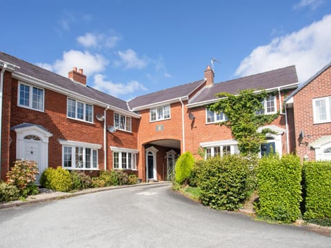 Sea View Cottage House in Wales