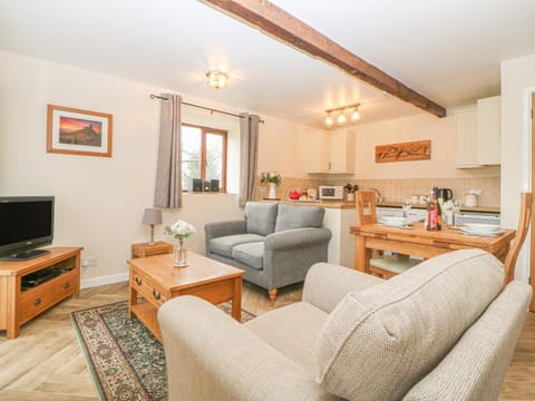 Hilly Field Barn House in West Devon District