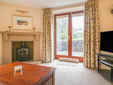 Brookside Cottage House in High Peak District