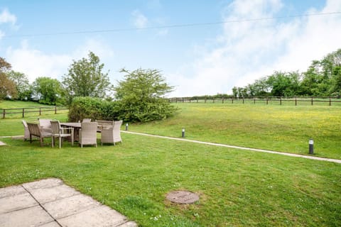 Newfield Farm Cottages House in East Dorset District