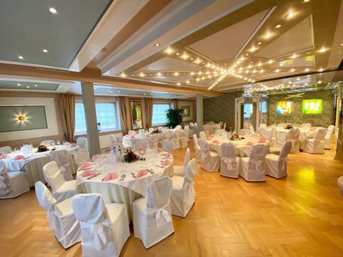 Banquet/Function facilities