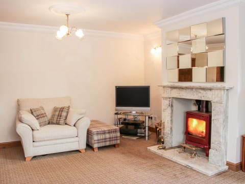 Court Farm House in Malvern Hills District