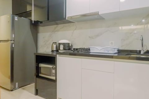 Luxurious & Spacious 2BR Apartment at One East Residences By Travelio Apartment in Surabaya