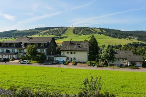 Neighbourhood, Mountain view